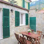 La Lanterna Bed & Breakfast 4*
